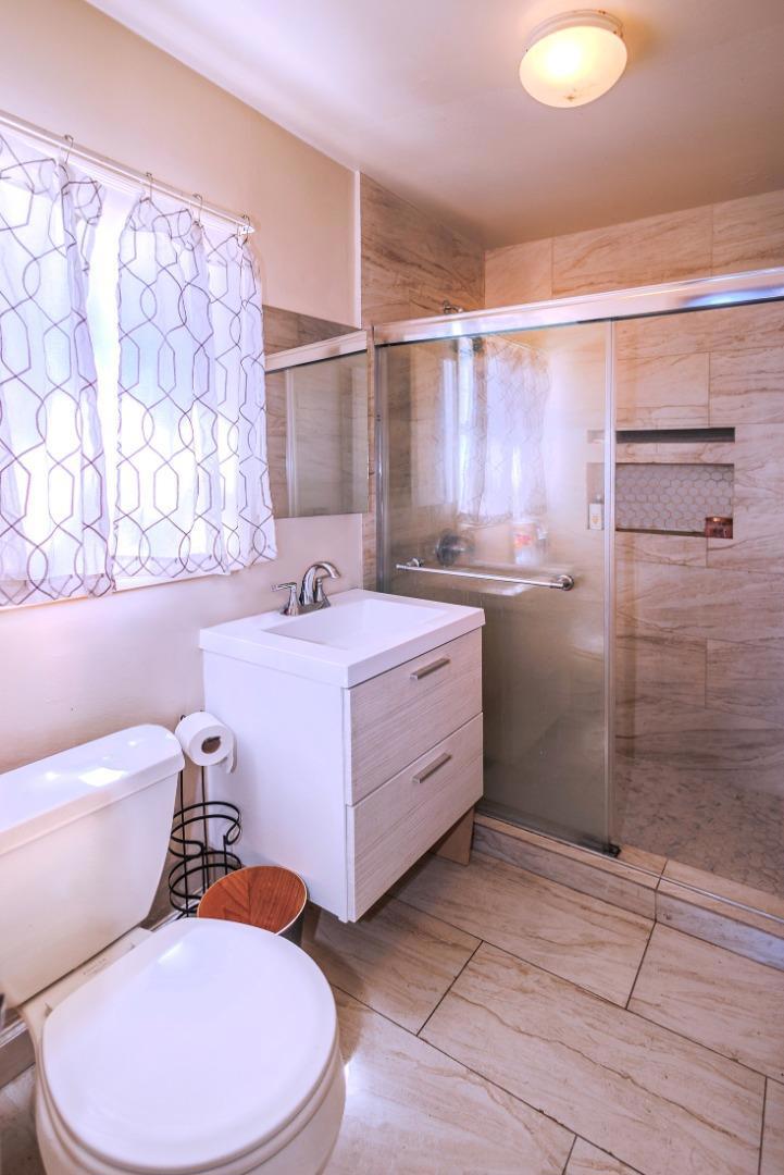 405 Arch Street Property Photo 11