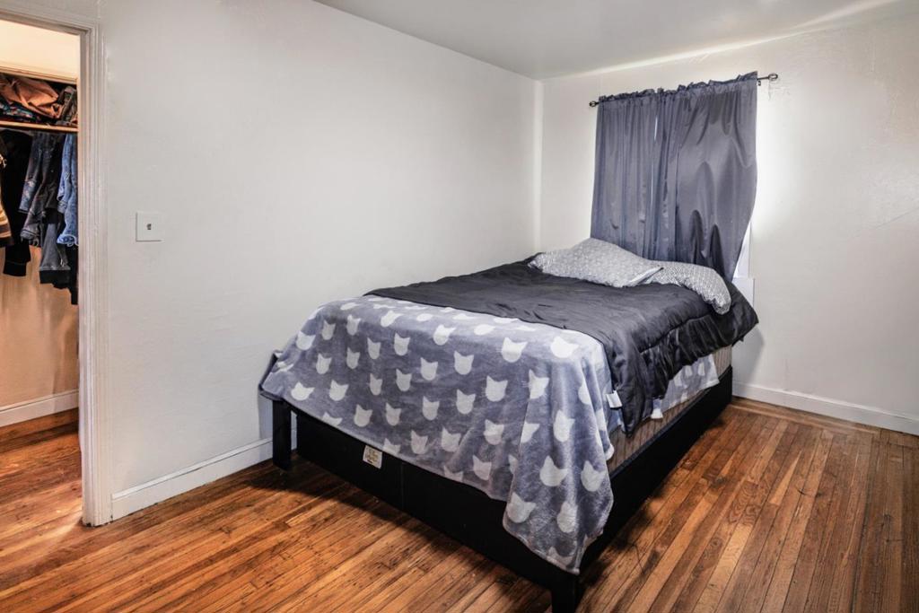 405 Arch Street Property Photo 12