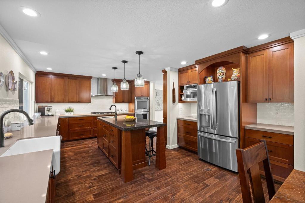 1435 Blackwing Way Property Photo 10