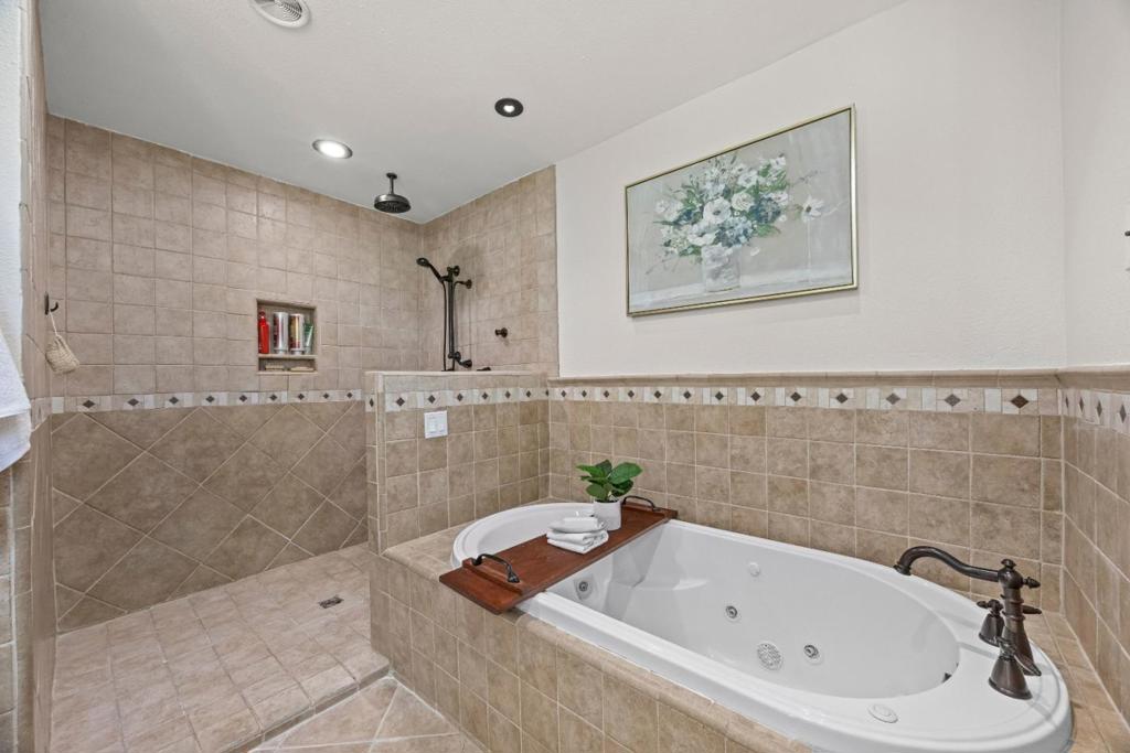 1435 Blackwing Way Property Photo 24