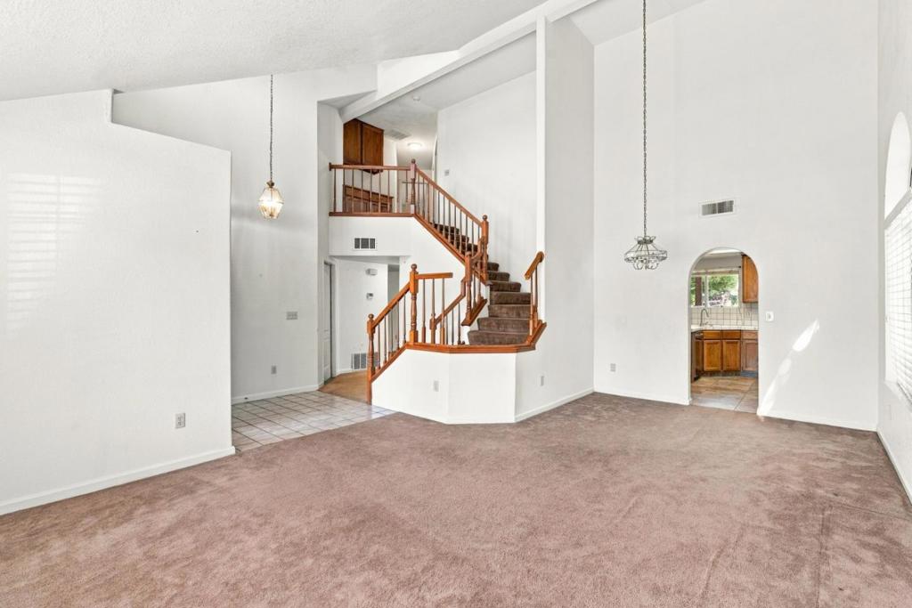 1014 Neal Street Property Photo 4