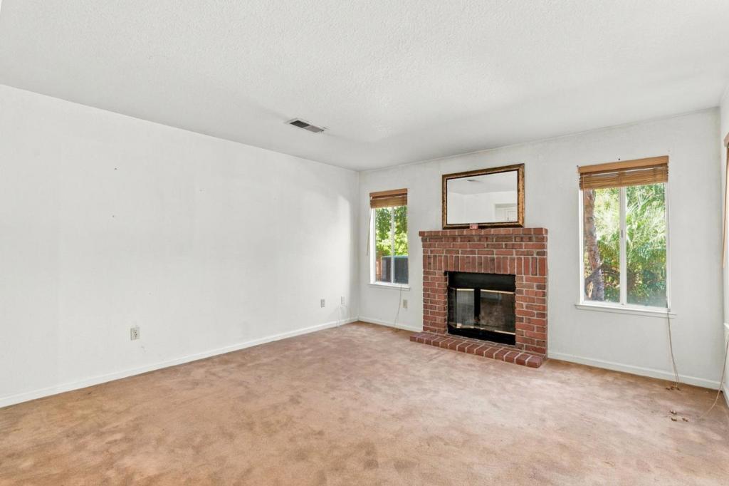 1014 Neal Street Property Photo 15