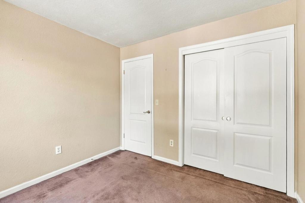 1014 Neal Street Property Photo 20