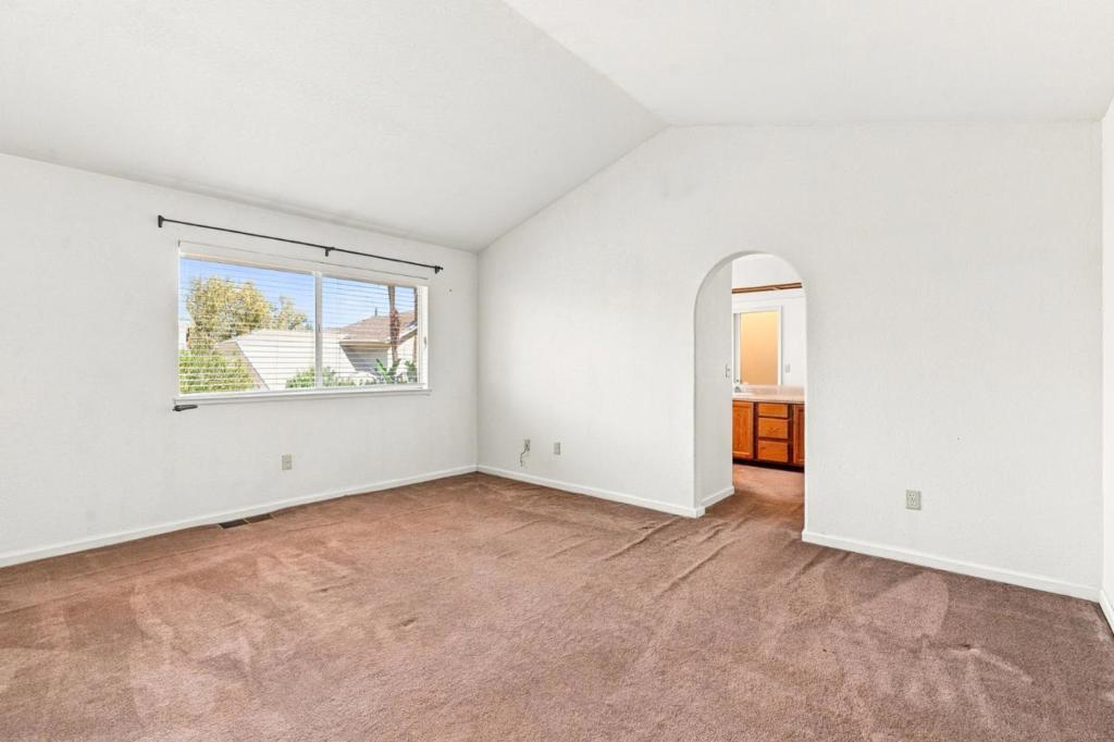 1014 Neal Street Property Photo 22
