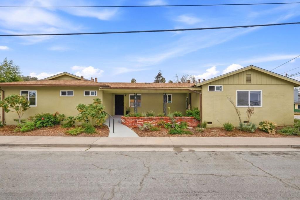 504 Pendegast Avenue Property Photo 1