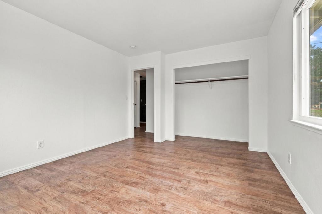 504 Pendegast Avenue Property Photo 21