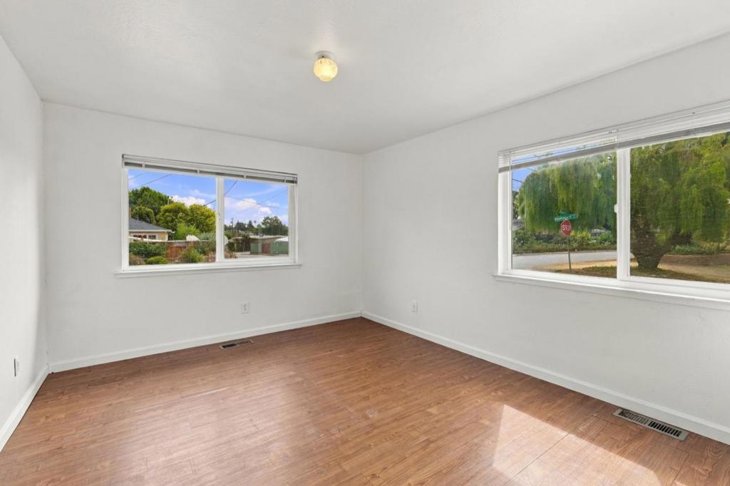 504 Pendegast Avenue Property Photo 30
