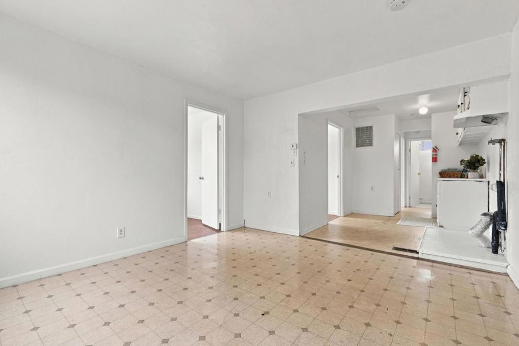 504 Pendegast Avenue Property Photo 36