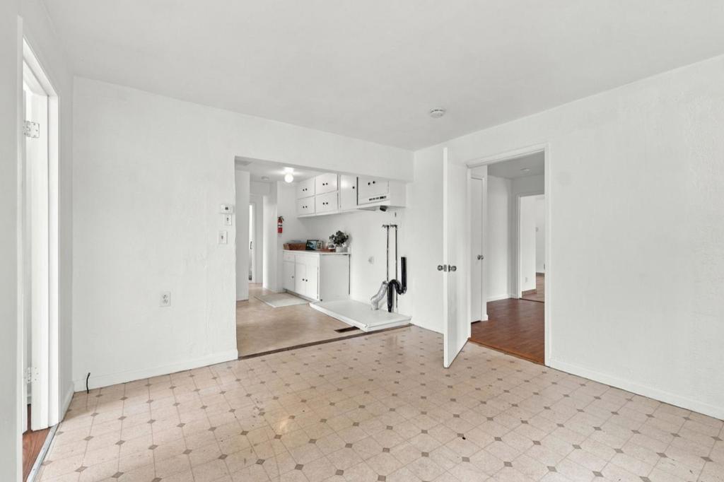 504 Pendegast Avenue Property Photo 37