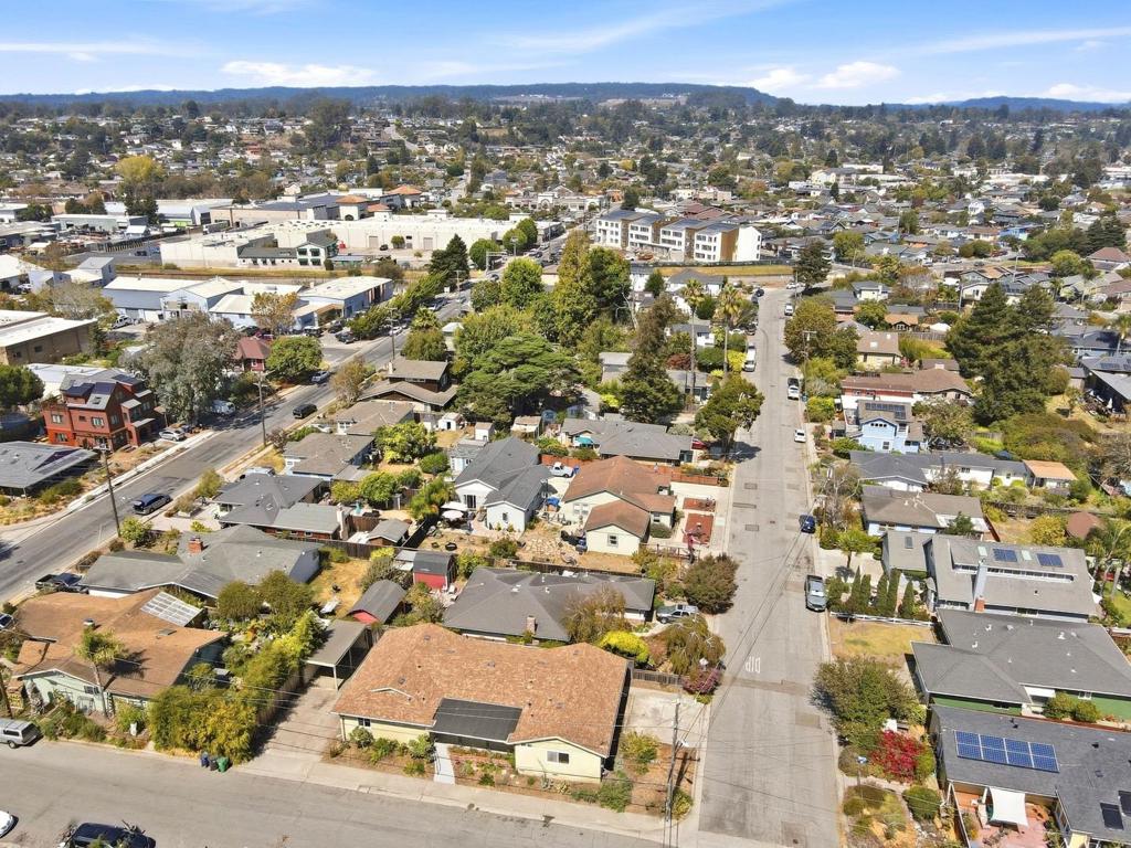 504 Pendegast Avenue Property Photo 45