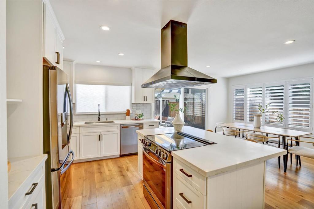 5650 Orchard Park Drive Property Photo 12