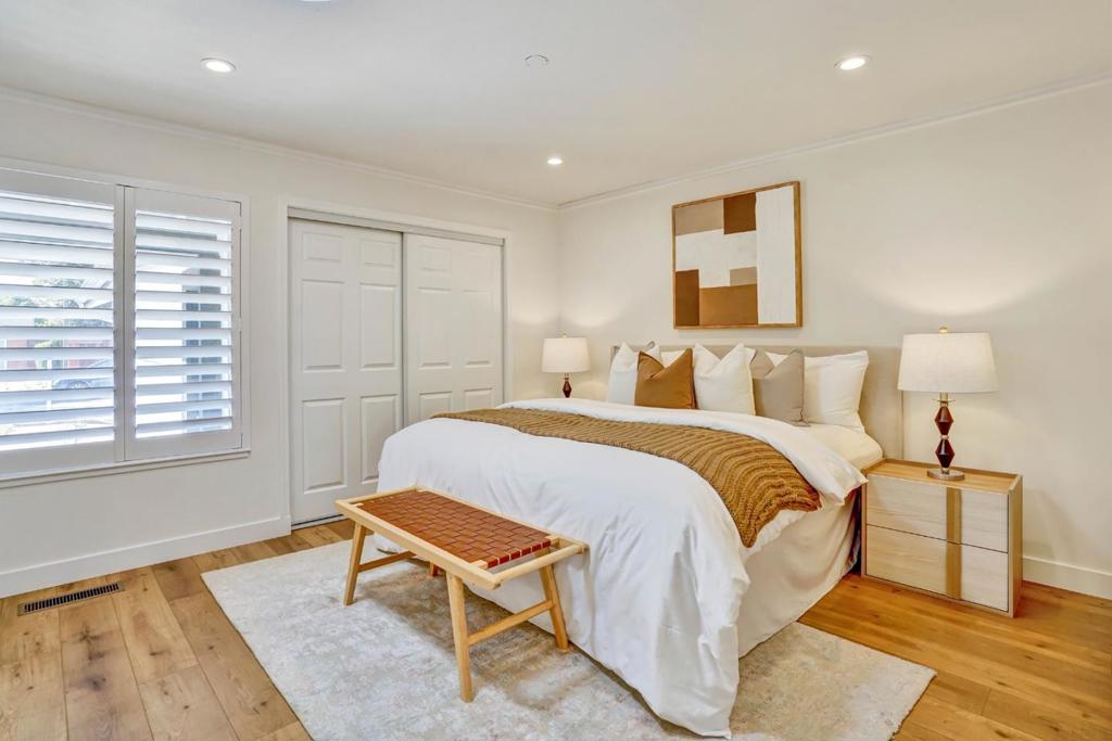 5650 Orchard Park Drive Property Photo 13