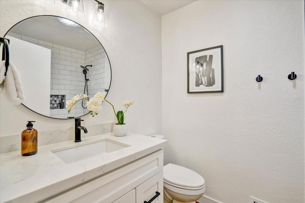 5650 Orchard Park Drive Property Photo 23