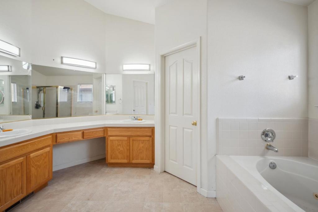 1009 Garden Street Property Photo 14