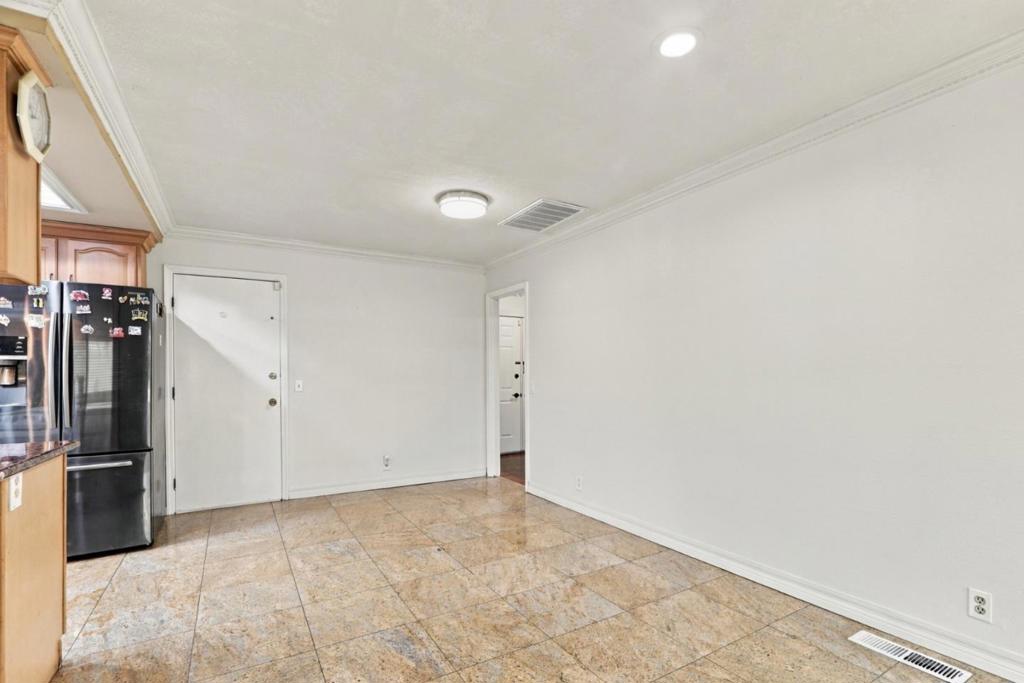 2097 Flintfield Drive Property Photo 21