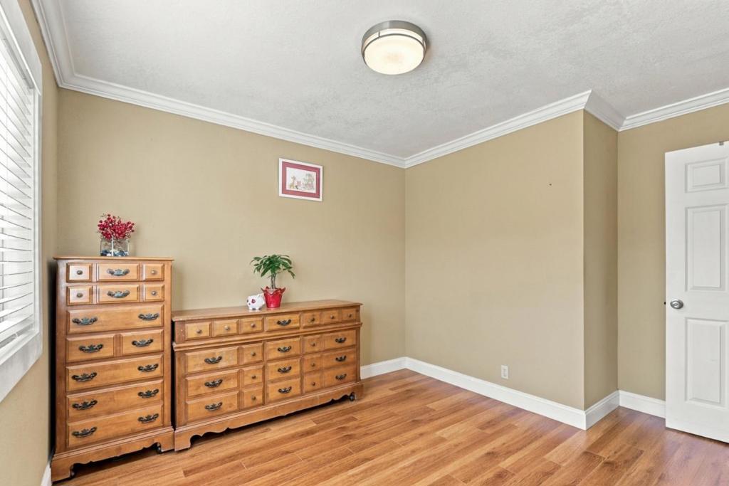 2097 Flintfield Drive Property Photo 26