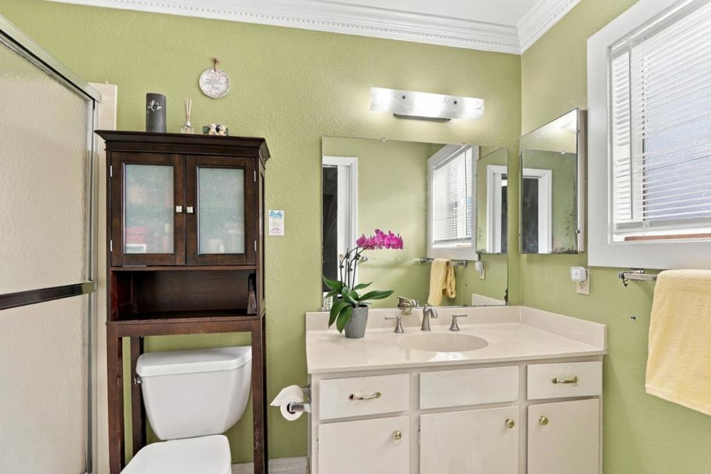 2097 Flintfield Drive Property Photo 36