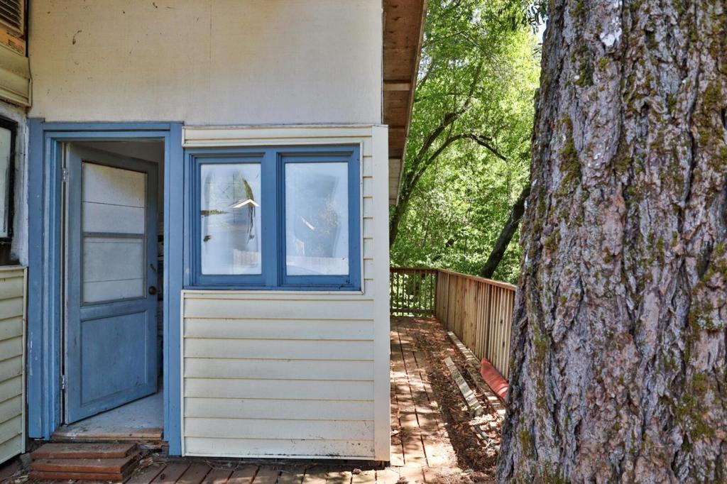 495 Riverview Drive Property Photo 6
