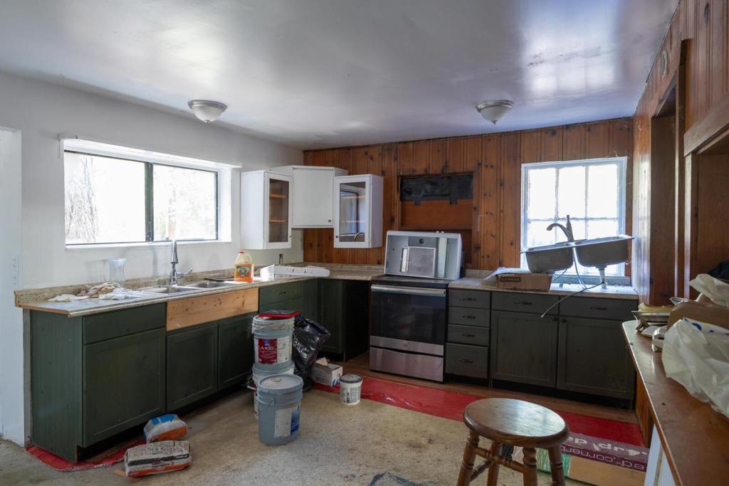495 Riverview Drive Property Photo 11