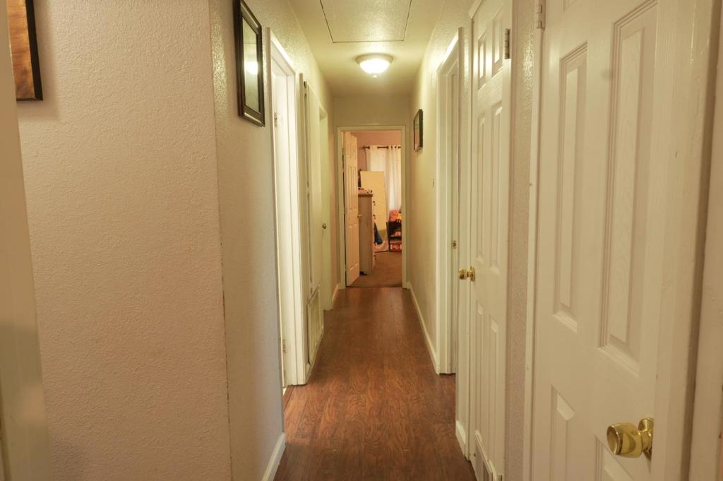 2108 N Apple Avenue Property Photo 25