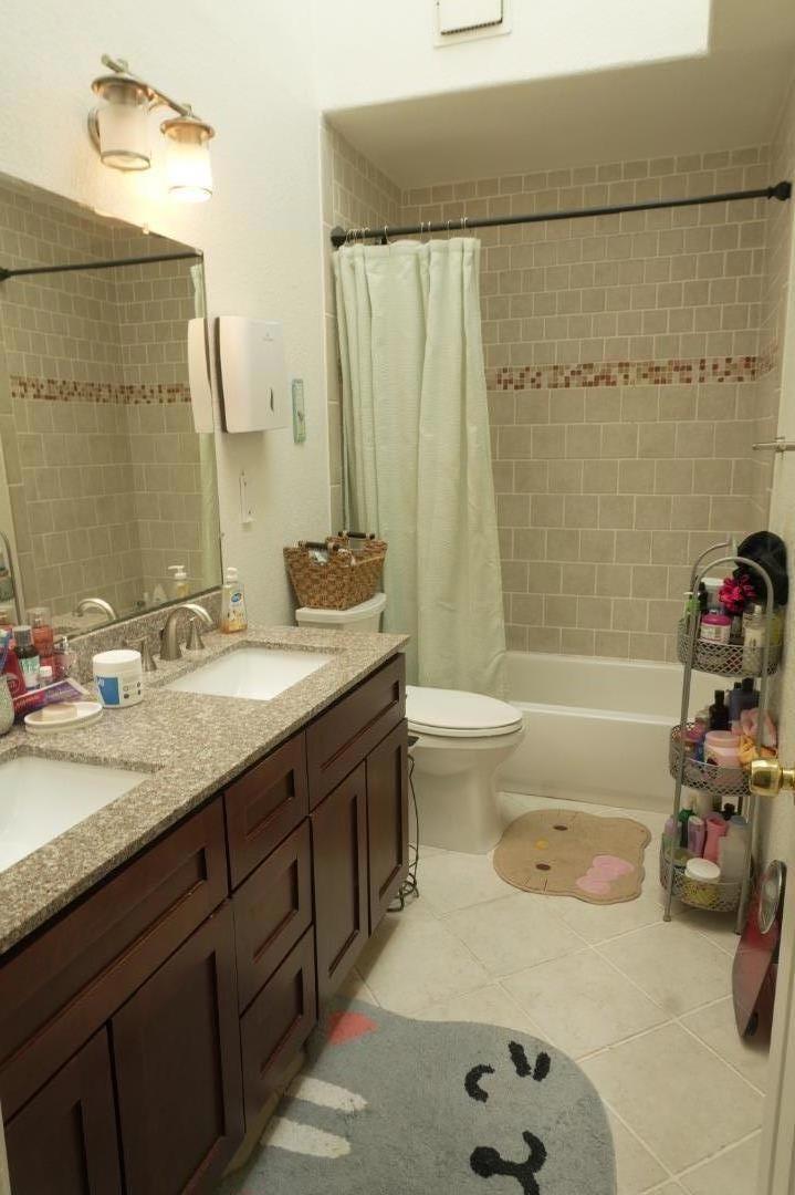 2108 N Apple Avenue Property Photo 26