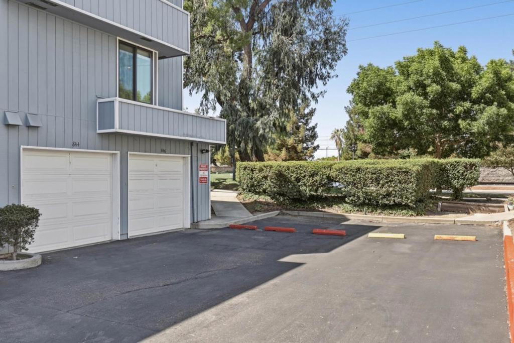 844 La Barbera Drive Property Photo 27