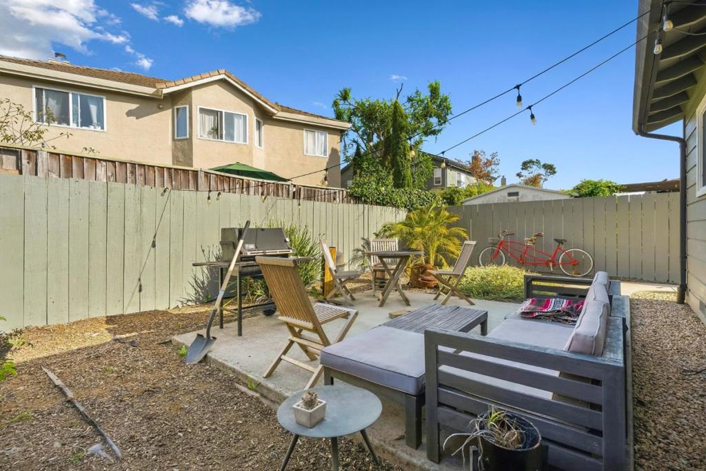 1858 Halterman Avenue Property Photo 28