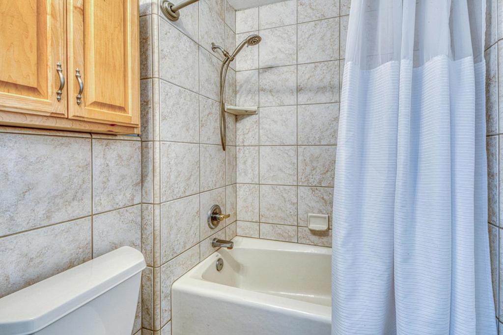 2402 N Main Street B Property Photo 27