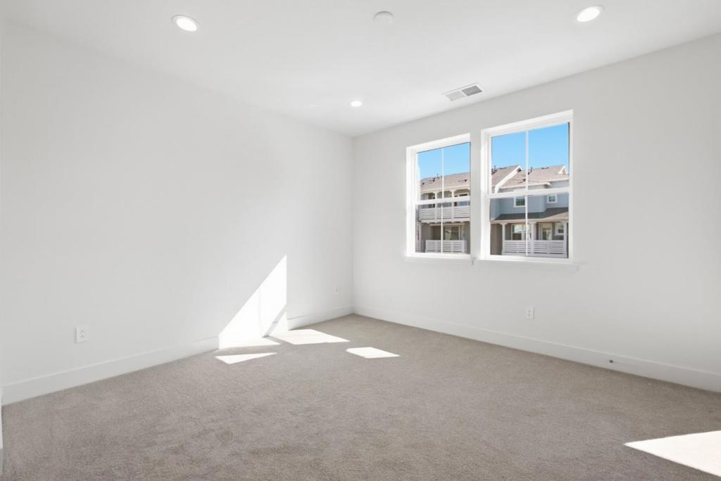 4450 Fontana Street Property Photo 14