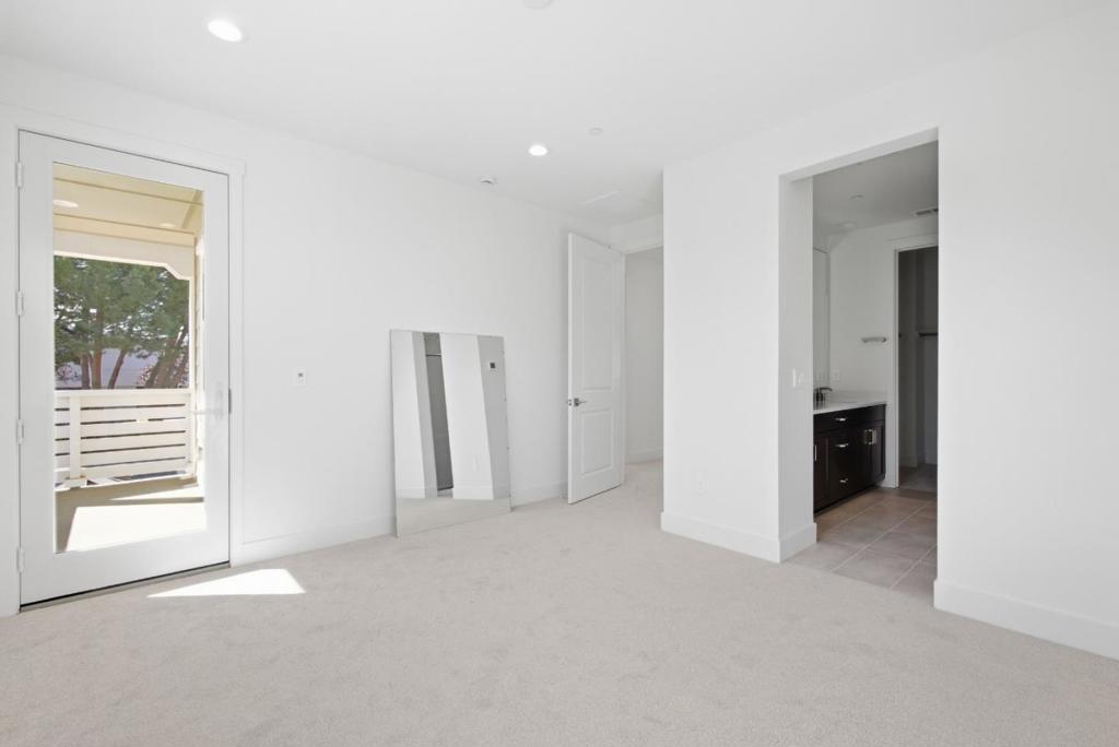 4450 Fontana Street Property Photo 16