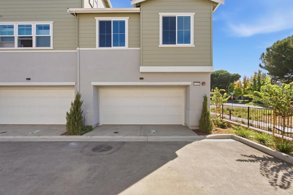 4450 Fontana Street Property Photo 29