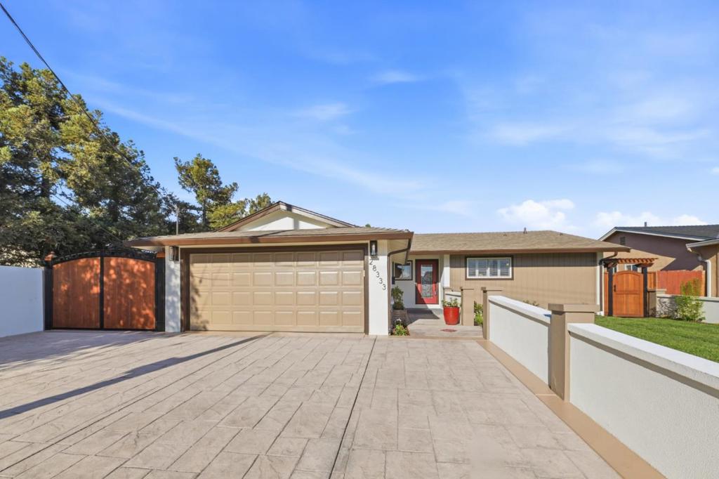 28333 Sparrow Road Property Photo 1