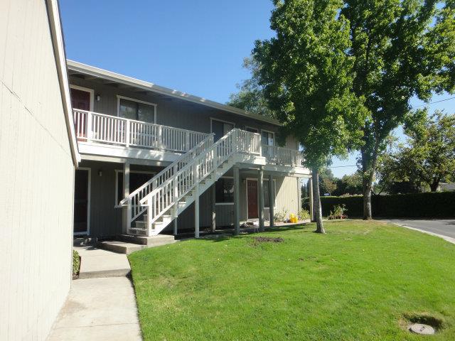 22672 Silver Oak Lane Property Photo 6