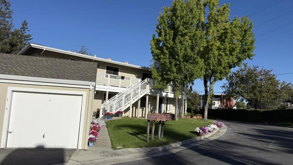 22672 Silver Oak Lane Property Photo 7