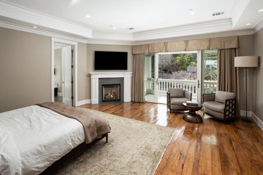 12366 Priscilla Lane Property Photo 10
