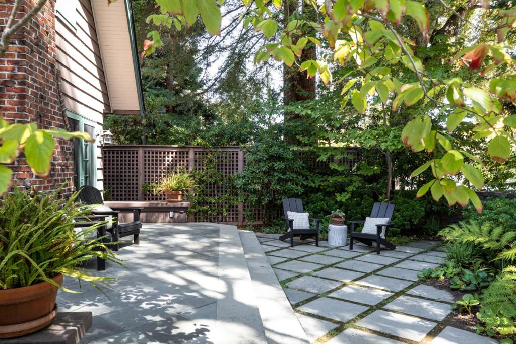 337 Tennyson Avenue Property Photo 3