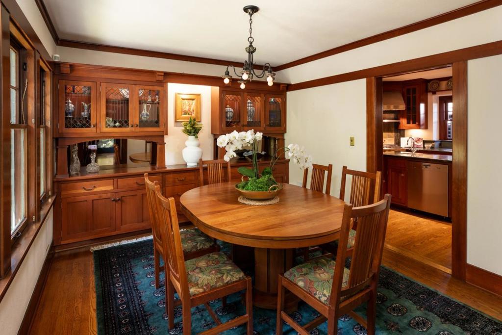 337 Tennyson Avenue Property Photo 11