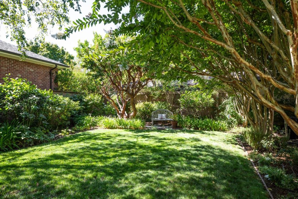 337 Tennyson Avenue Property Photo 38