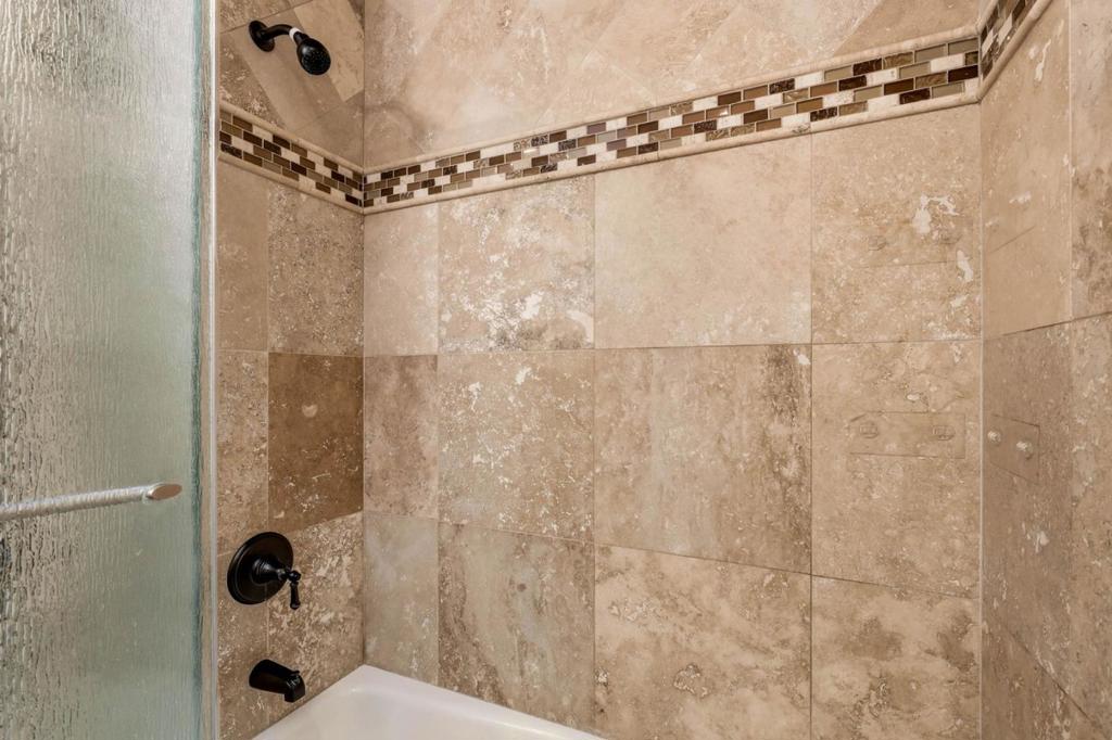 577 Maple Avenue Property Photo 30