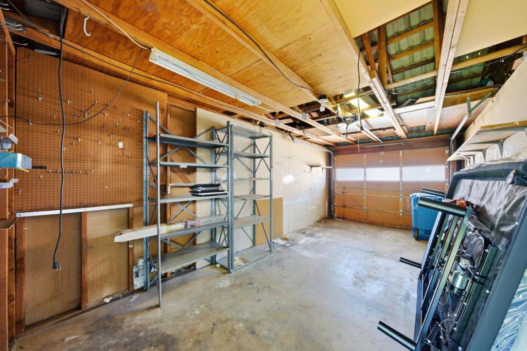 1261 Juniper Drive 14 Property Photo 22