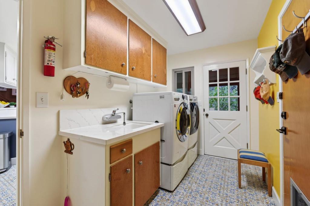 125 Old Stage Road Property Photo 17