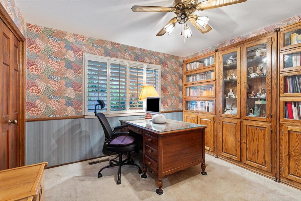 640 Easy Street Property Photo 19
