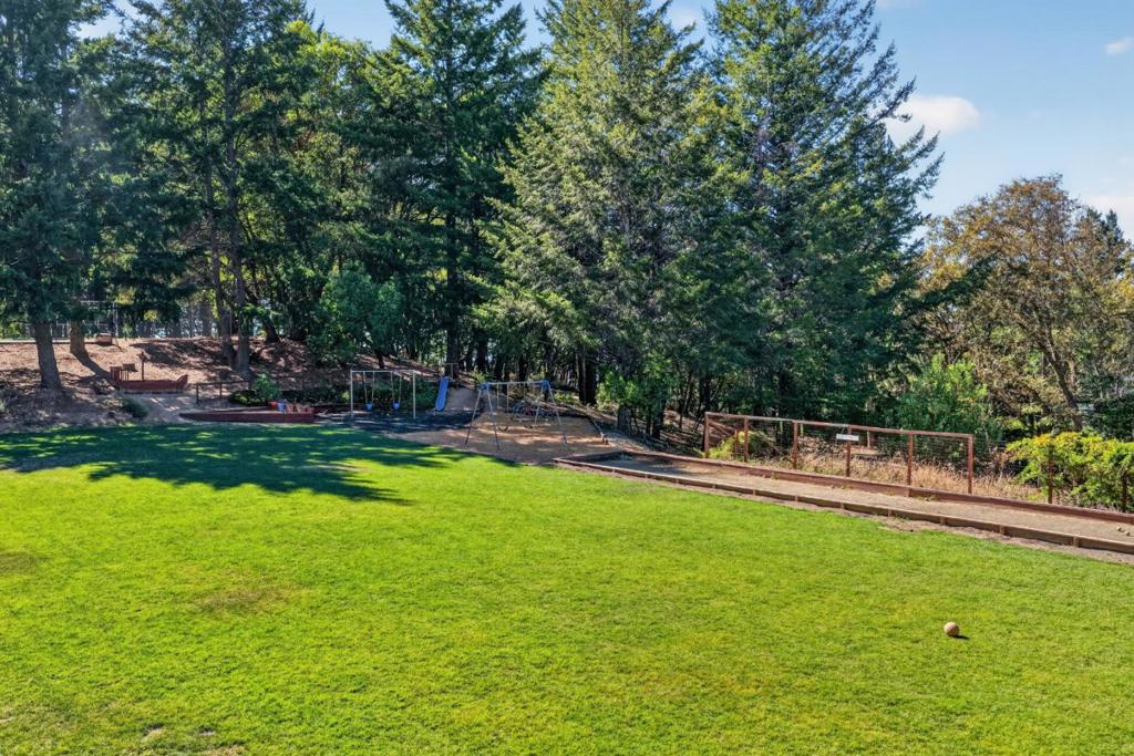 21112 Shear Creek Road Property Photo 86