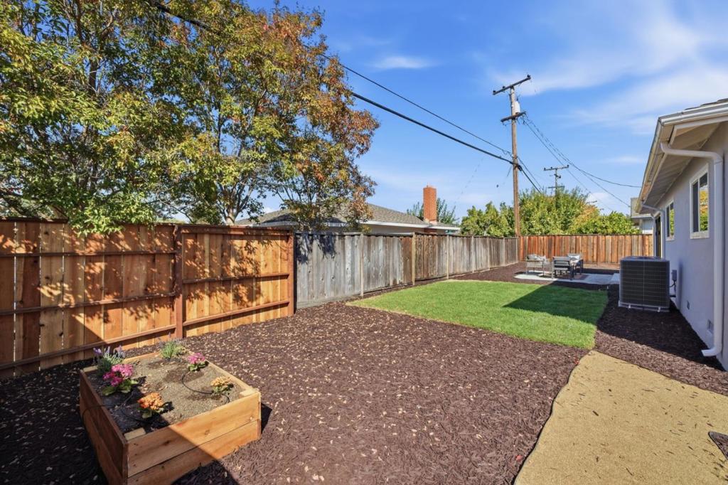 1645 Orchard View Drive Property Photo 33