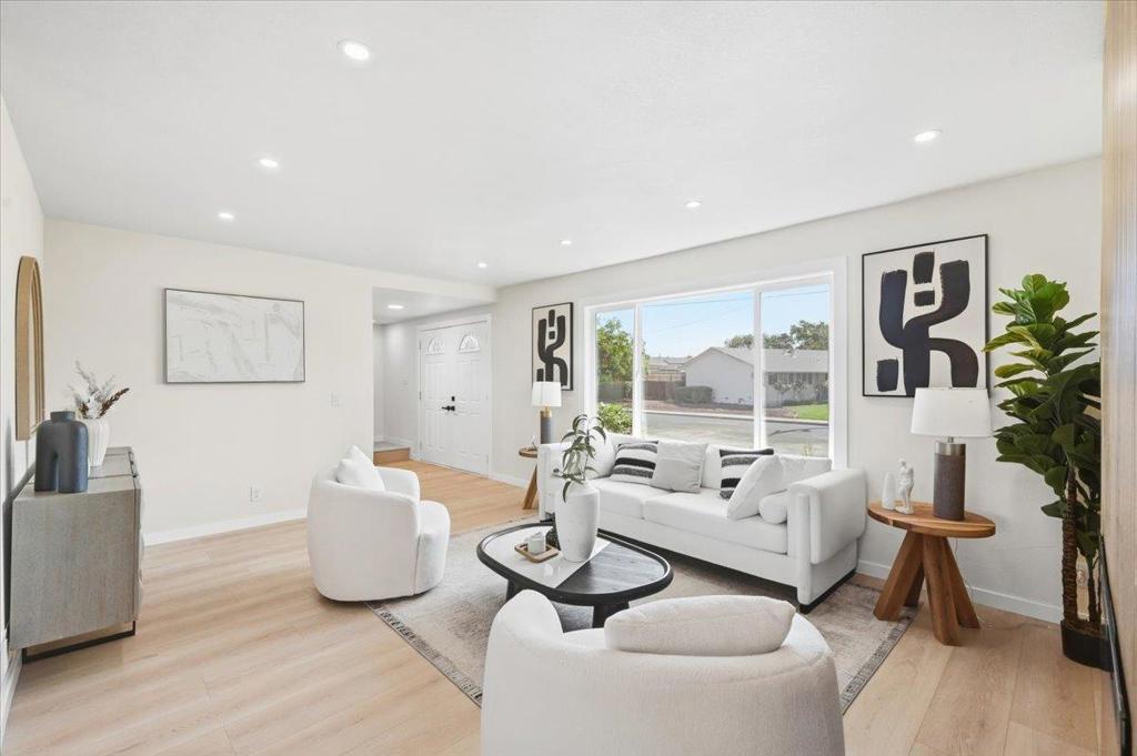 6763 Tory Way Property Photo 10