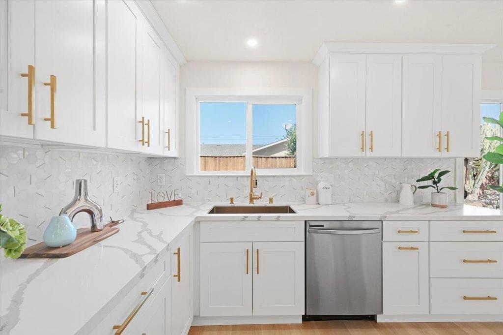 6763 Tory Way Property Photo 17