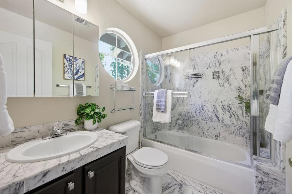 136 Redding Road Property Photo 45