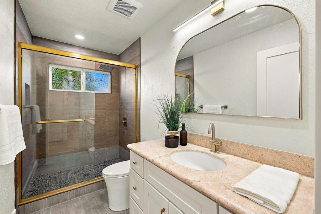 3535 Rowley Drive Property Photo 15