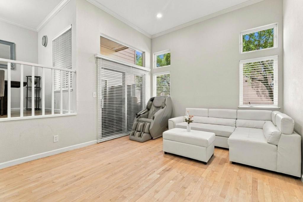 5280 Borneo Circle Property Photo 10