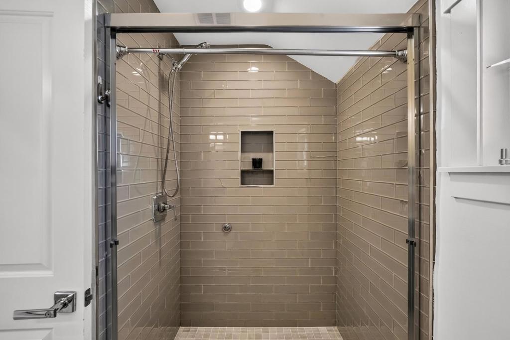 799 Peekskill Drive Property Photo 33